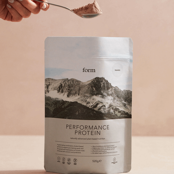 Form Performance Protein Chocolate Peanut - 30g Protein, 5g BCAAs & Glutamine for Muscle Recovery Nutrition Drinks & Shakes Endurance kollective Form