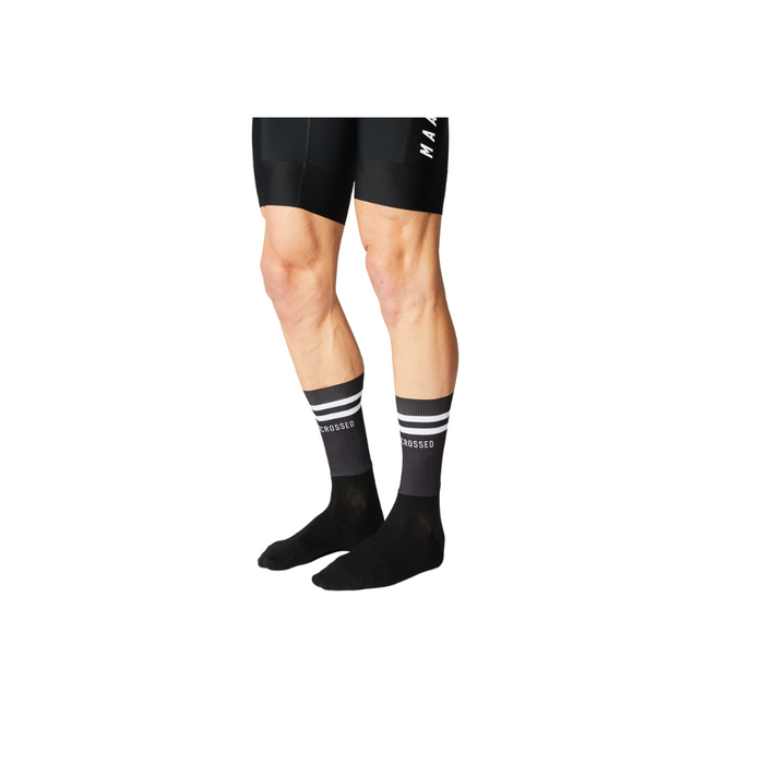 FINGERSCROSSED Aero stripes socks black Socks Endurance kollective Endurance kollective